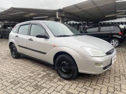 FORD - FOCUS - 2000/2001 - Cinza - R$ 14.900,00