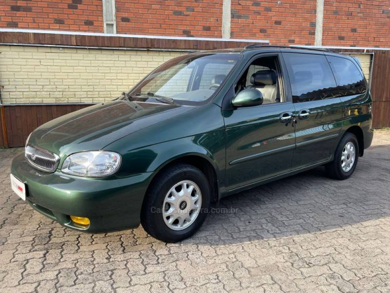 KIA MOTORS - CARNIVAL - 2001/2001 - Azul - R$ 41.900,00