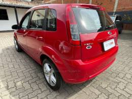 FORD - FIESTA - 2014/2014 - Vermelha - R$ 32.900,00