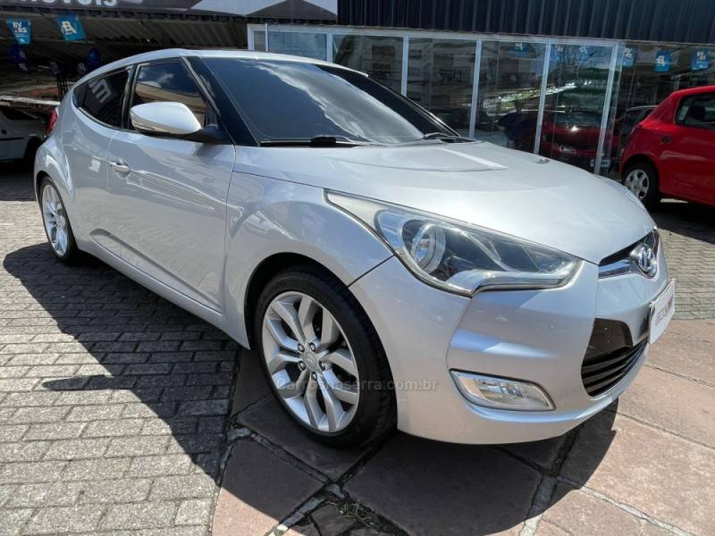 HYUNDAI - VELOSTER - 2011/2012 - Cinza - R$ 58.900,00