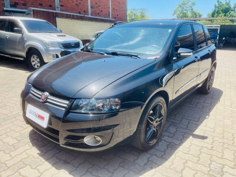 FIAT - STILO - 2010/2010 - Preta - R$ 29.900,00