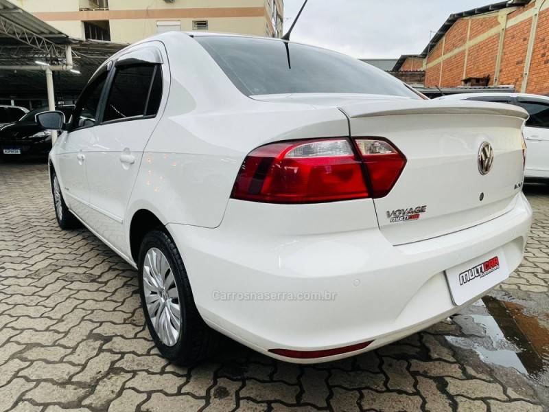 VOLKSWAGEN - VOYAGE - 2015/2015 - Branca - R$ 42.900,00