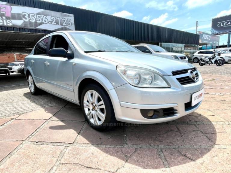 CHEVROLET - VECTRA - 2007/2007 - Prata - R$ 31.900,00