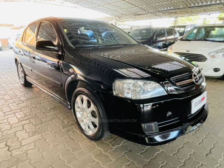 CHEVROLET - ASTRA - 2011/2011 - Preta - R$ 35.900,00