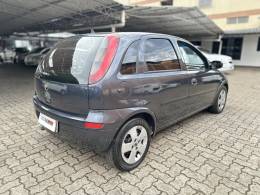 CHEVROLET - CORSA - 2002/2002 - Cinza - R$ 22.900,00