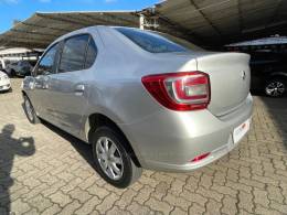 RENAULT - LOGAN - 2015/2015 - Cinza - R$ 35.900,00