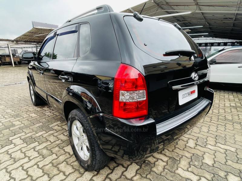 HYUNDAI - TUCSON - 2010/2010 - Preta - R$ 39.900,00