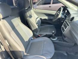 VOLKSWAGEN - SAVEIRO - 2016/2016 - Branca - R$ 46.900,00