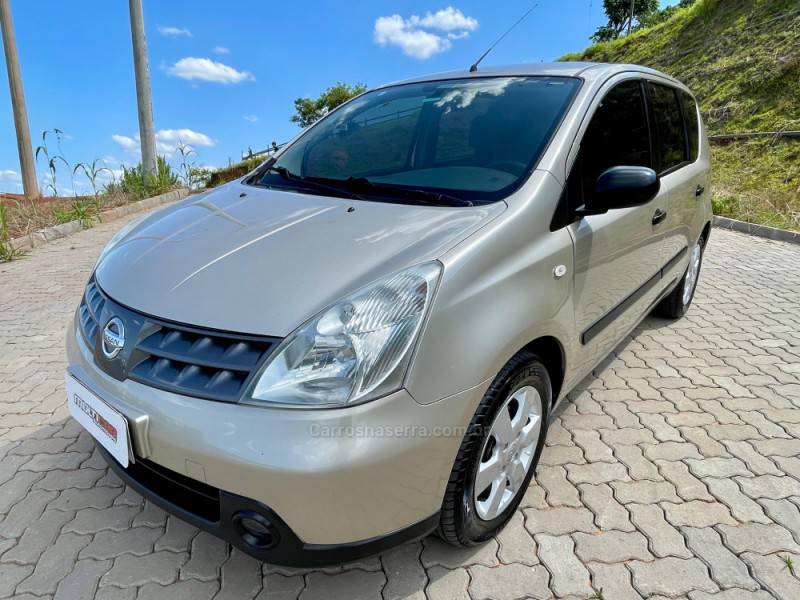 NISSAN - LIVINA - 2010/2010 - Cinza - R$ 34.900,00