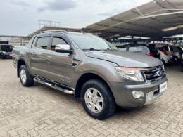 FORD - RANGER - 2014/2014 - Cinza - R$ 119.900,00