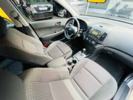 HYUNDAI - I30 - 2012/2012 - Cinza - R$ 45.900,00