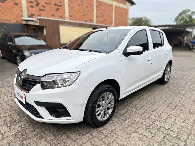 RENAULT - SANDERO - 2019/2020 - Branca - R$ 53.900,00