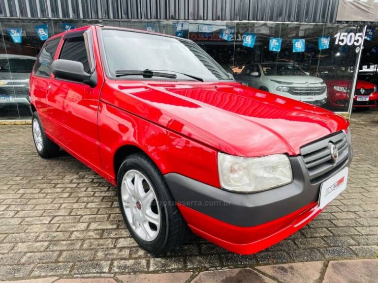 FIAT - UNO - 2011/2011 - Vermelha - R$ 19.900,00