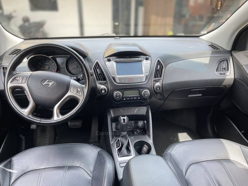 HYUNDAI - IX35 - 2016/2016 - Prata - R$ 99.900,00