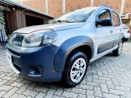 FIAT - UNO - 2012/2012 - Prata - R$ 33.900,00