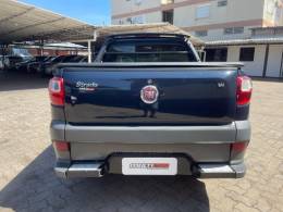 FIAT - STRADA - 2015/2016 - Azul - R$ 55.900,00