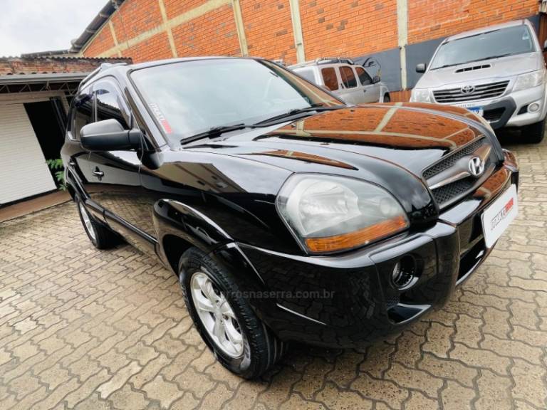HYUNDAI - TUCSON - 2010/2010 - Preta - R$ 41.900,00