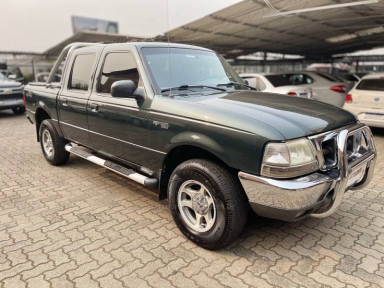 FORD - RANGER - 2002/2002 - Prata - R$ 55.900,00