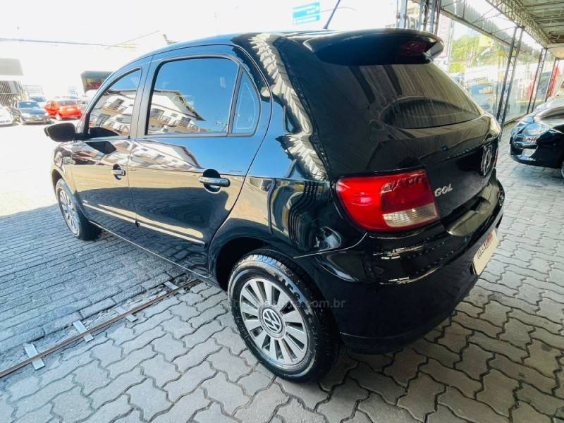 VOLKSWAGEN - GOL - 2012/2012 - Preta - R$ 31.900,00