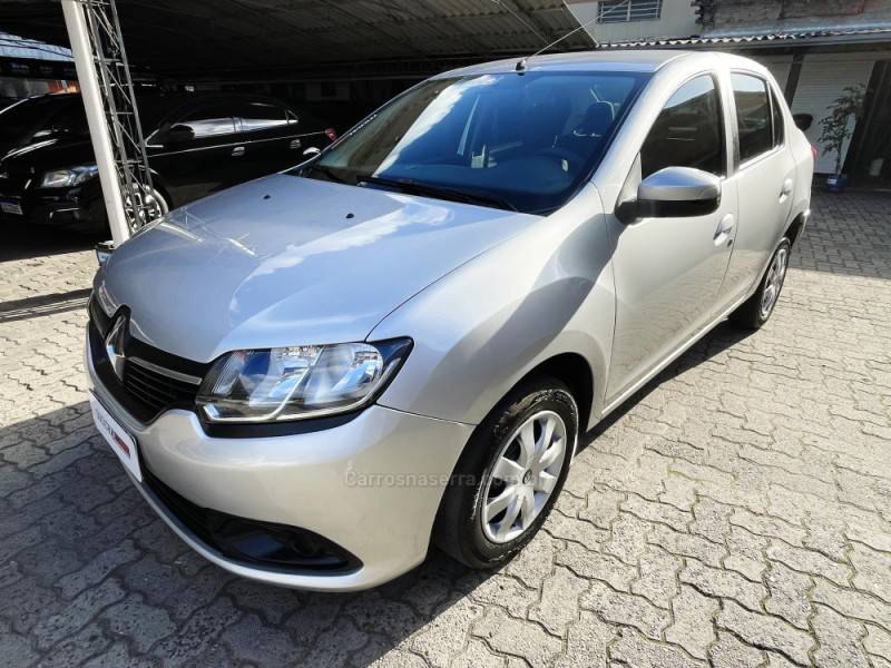 RENAULT - LOGAN - 2015/2015 - Cinza - R$ 35.900,00