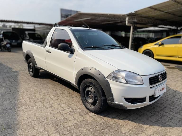 FIAT - STRADA - 2013/2013 - Branca - R$ 44.900,00