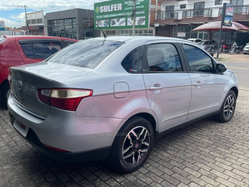 FIAT - SIENA - 2012/2013 - Cinza - R$ 37.900,00