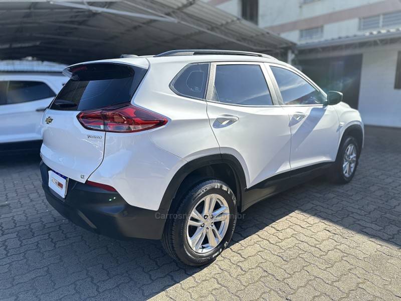 CHEVROLET - TRACKER - 2022/2022 - Branca - R$ 89.900,00