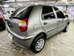 FIAT - PALIO - 2005/2006 - Cinza - R$ 25.900,00