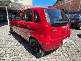 CHEVROLET - CORSA - 2005/2005 - Vermelha - R$ 16.900,00