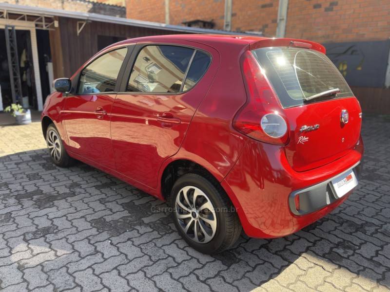FIAT - PALIO - 2014/2014 - Vermelha - R$ 34.900,00