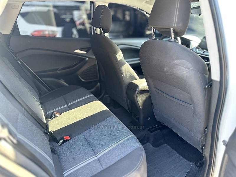 CHEVROLET - TRACKER - 2022/2022 - Branca - R$ 89.900,00