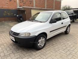 CHEVROLET - CELTA - 2005/2005 - Branca - R$ 15.900,00