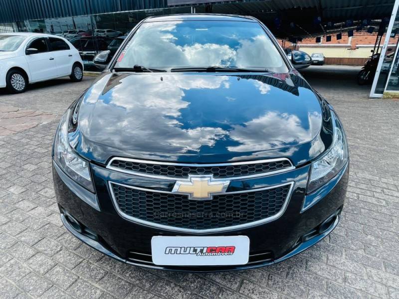 CHEVROLET - CRUZE - 2013/2013 - Preta - R$ 57.900,00