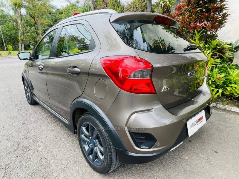 FORD - KA - 2020/2021 - Cinza - R$ 55.900,00
