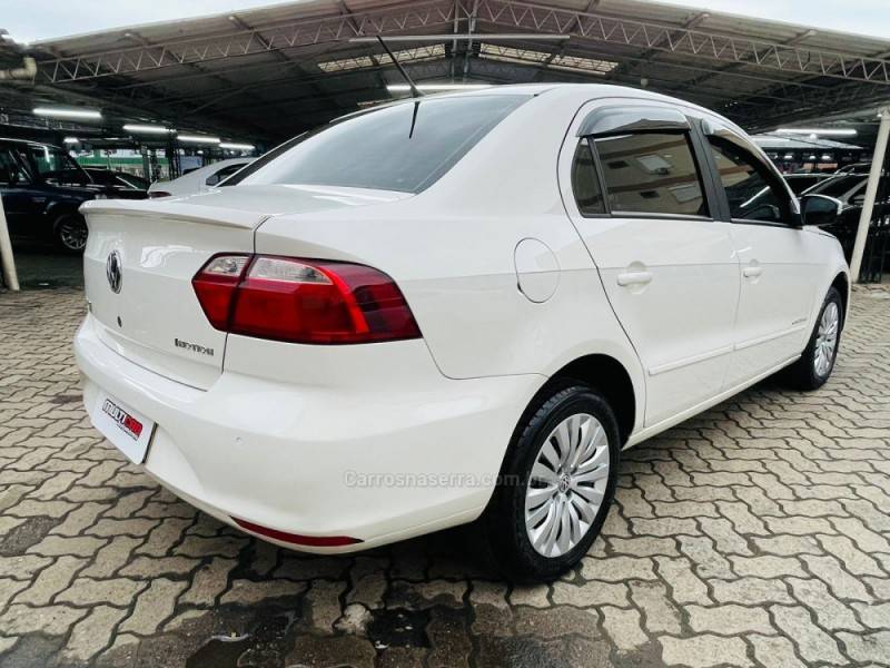 VOLKSWAGEN - VOYAGE - 2015/2015 - Branca - R$ 42.900,00