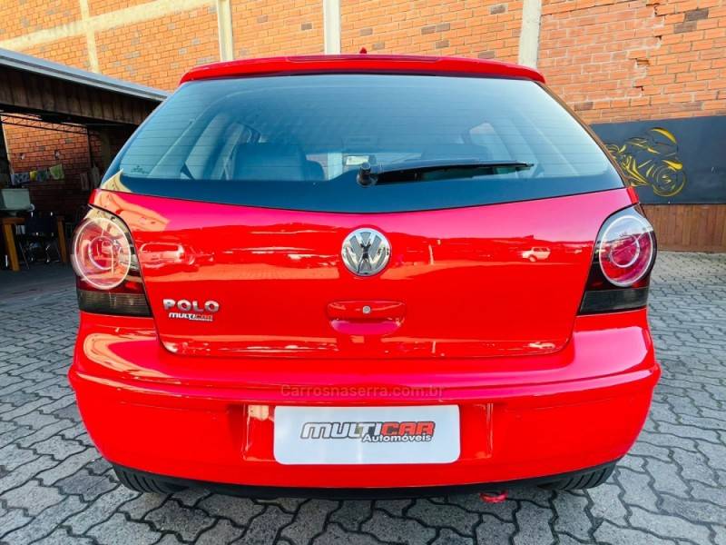 VOLKSWAGEN - POLO - 2007/2007 - Vermelha - R$ 33.900,00