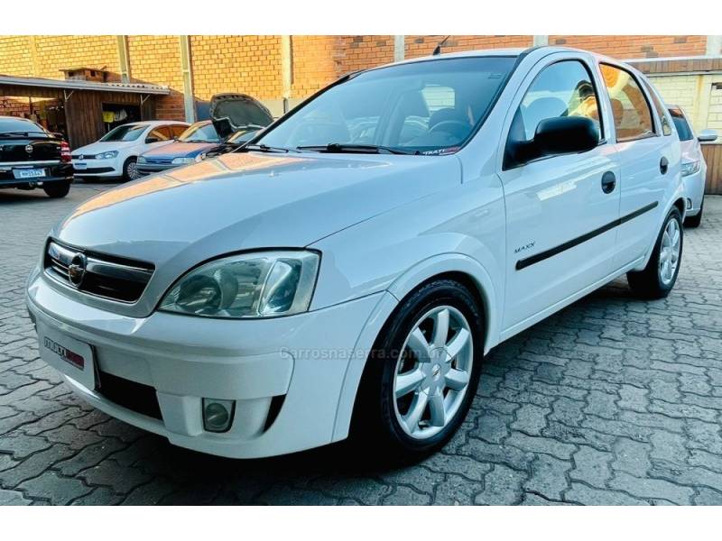 CHEVROLET - CORSA - 2009/2009 - Branca - R$ 27.900,00