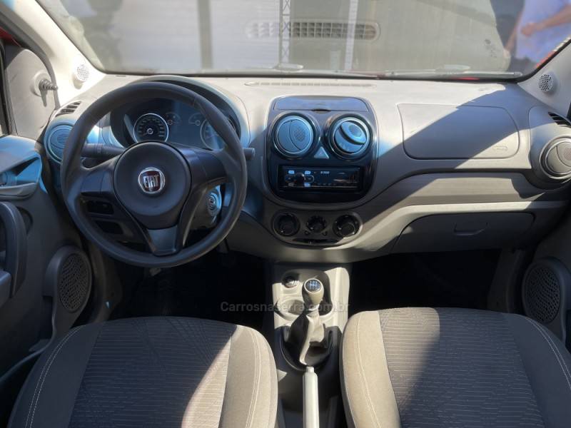 FIAT - PALIO - 2014/2014 - Vermelha - R$ 34.900,00