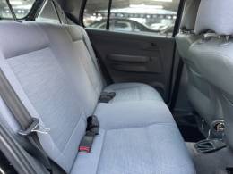 VOLKSWAGEN - FOX - 2007/2007 - Preta - R$ 26.900,00