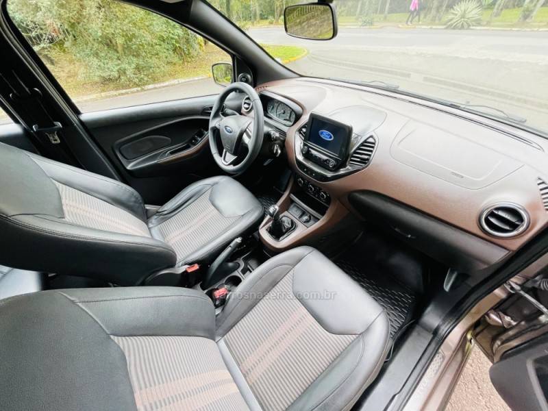 FORD - KA - 2020/2021 - Cinza - R$ 55.900,00
