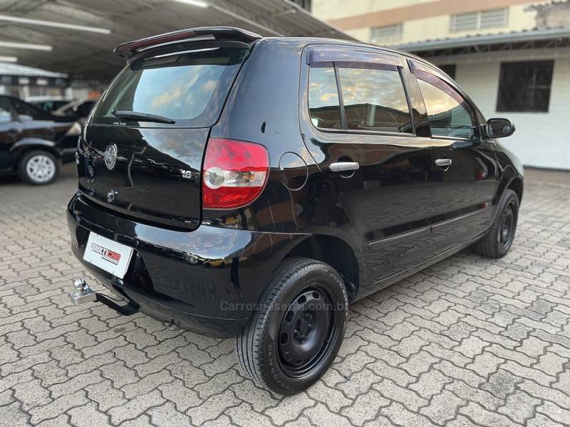 VOLKSWAGEN - FOX - 2007/2007 - Preta - R$ 26.900,00