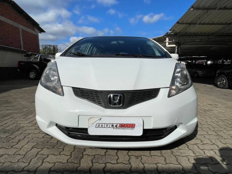 HONDA - FIT - 2012/2012 - Branca - R$ 47.900,00