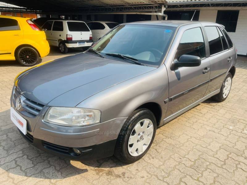 VOLKSWAGEN - GOL - 2006/2006 - Cinza - R$ 24.900,00