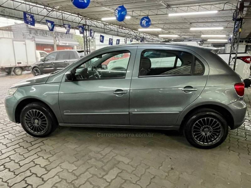 VOLKSWAGEN - GOL - 2009/2009 - Verde - R$ 28.900,00