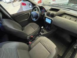 RENAULT - DUSTER - 2012/2012 - Preta - R$ 52.900,00