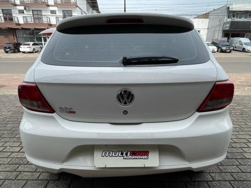 VOLKSWAGEN - GOL - 2010/2010 - Branca - R$ 29.900,00