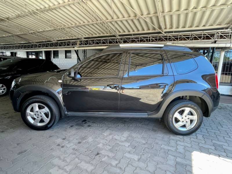 RENAULT - DUSTER - 2012/2012 - Preta - R$ 52.900,00