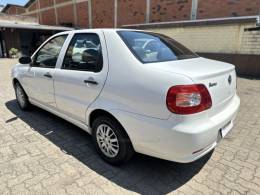 FIAT - SIENA - 2008/2009 - Branca - R$ 26.900,00